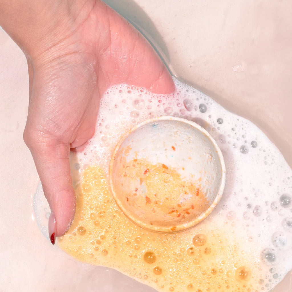 Peaches n' Cream Bath Bomb (70gm Each)