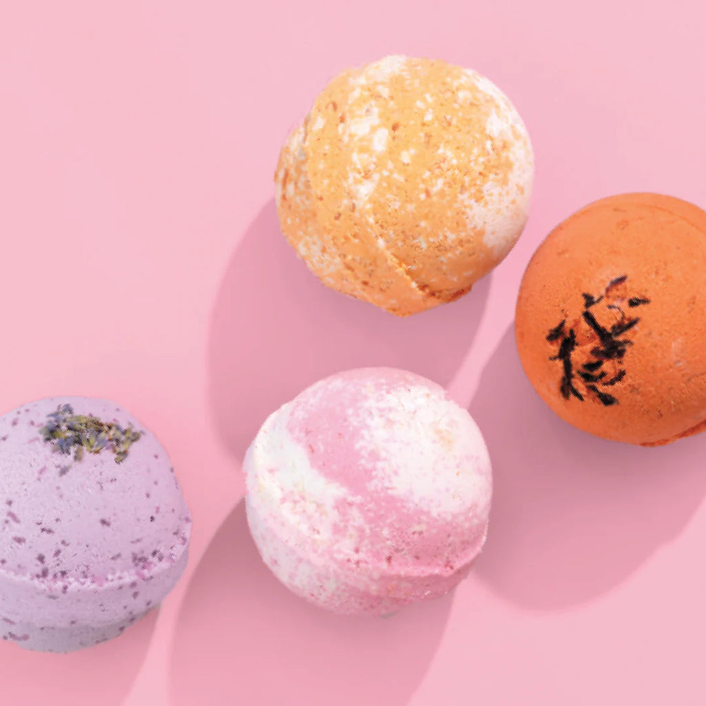 Peaches n' Cream Bath Bomb (70gm Each)